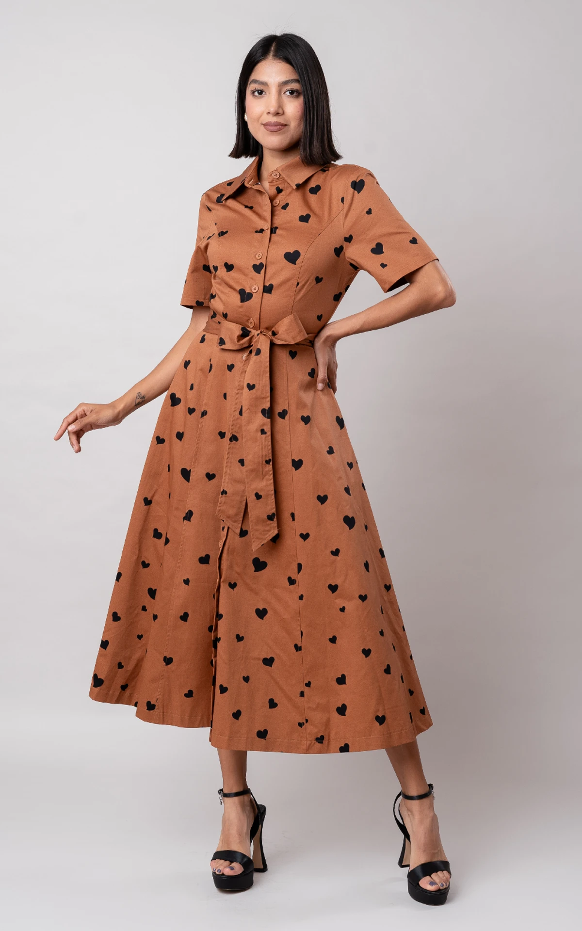 vestido estampado corazones